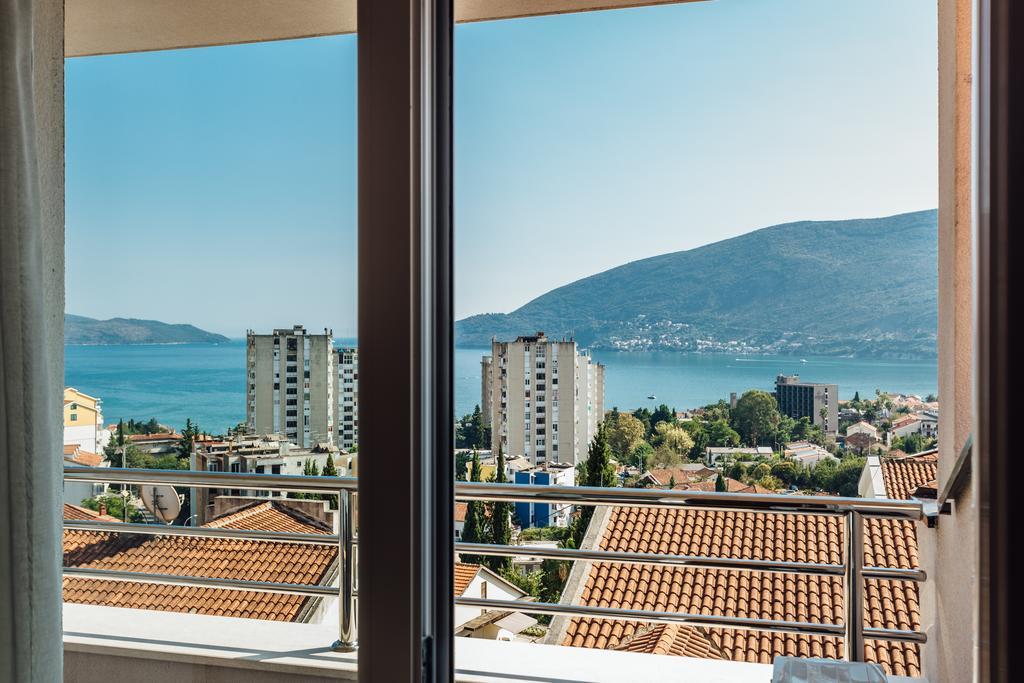 Apartments Anastasija Herceg Novi Exterior photo